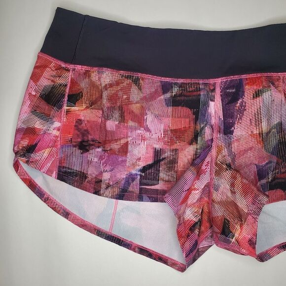 Lululemon Speed Up Short 2.5" Size 10 - Picture 3 of 9